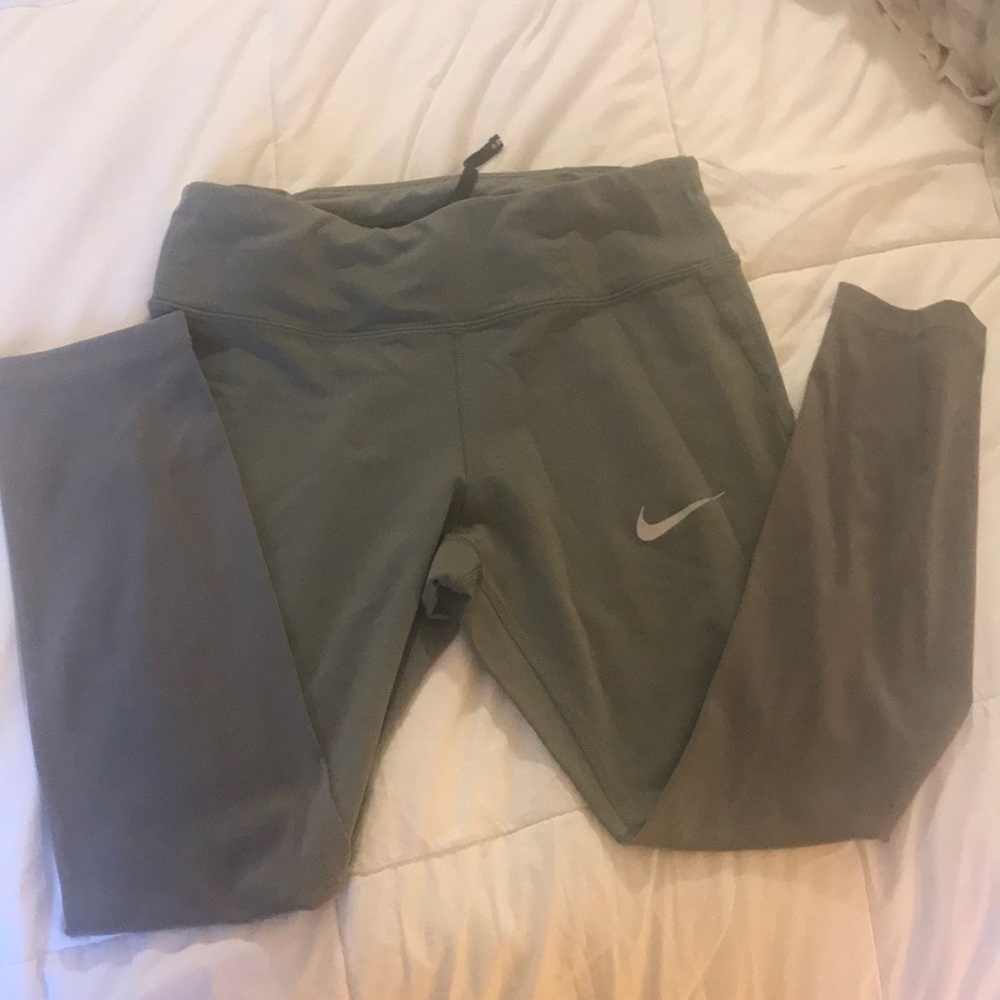 Nike dry fit Capri